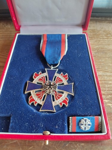Deutsches feuerwehr ehrenkreuz - feuerwehr,