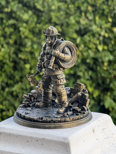 Feuerwehr heldenstatue - heldenstatue,